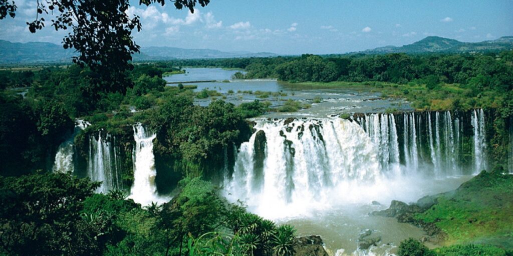 A view of some water falls in the middle of nowhere.